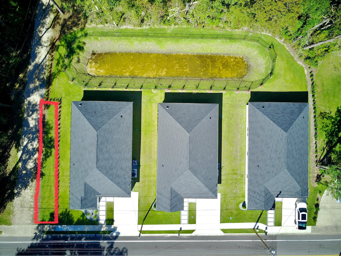 Parking layout for 184 Henderson